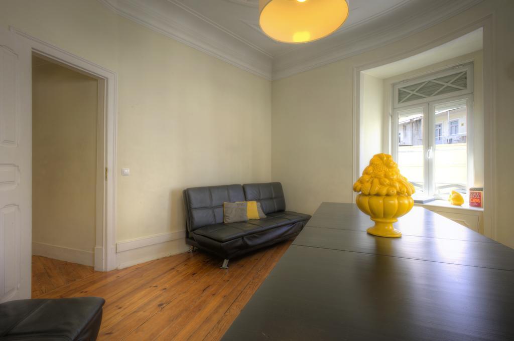 Angola - 8bedrooms Apartment
