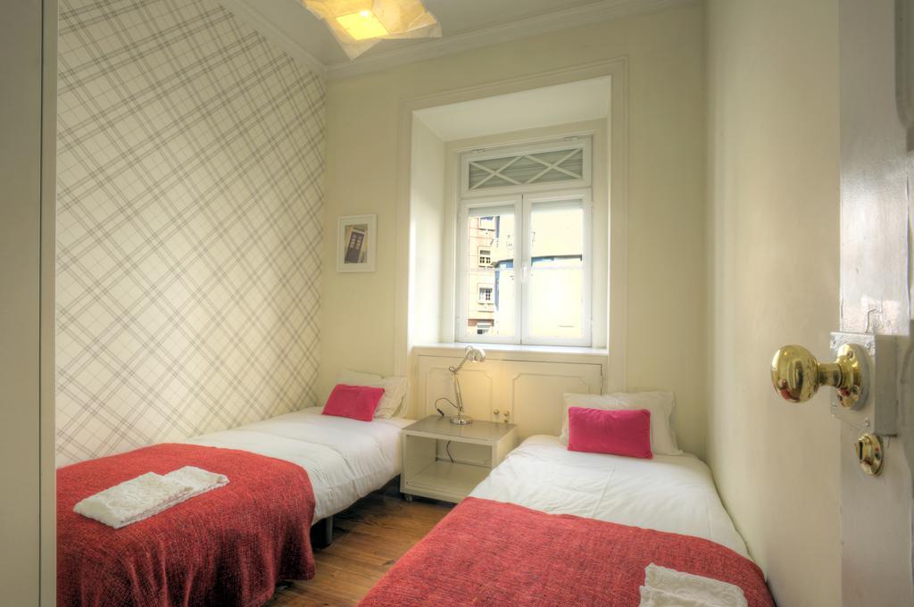 Angola - 8bedrooms